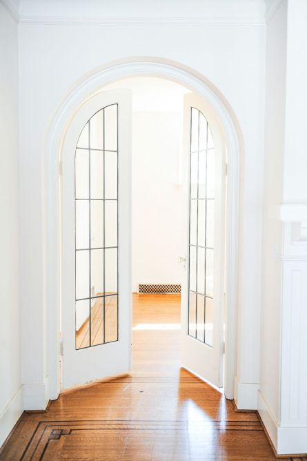 door-white